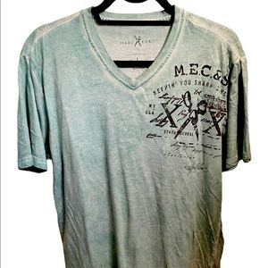 Marc Ecko mens large v-neck tee